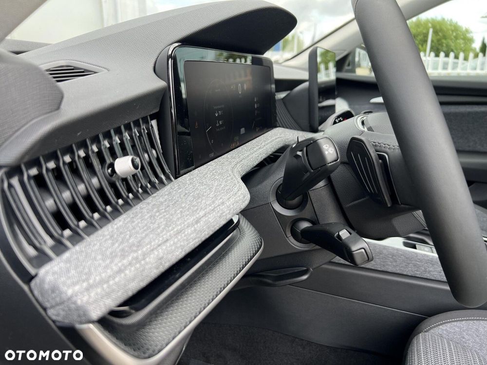 Skoda Superb 2.0 TDI SCR Edition 130 DSG - 17