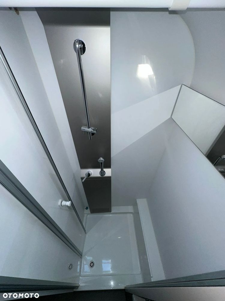 Adria ALPINA 663 HT - 12