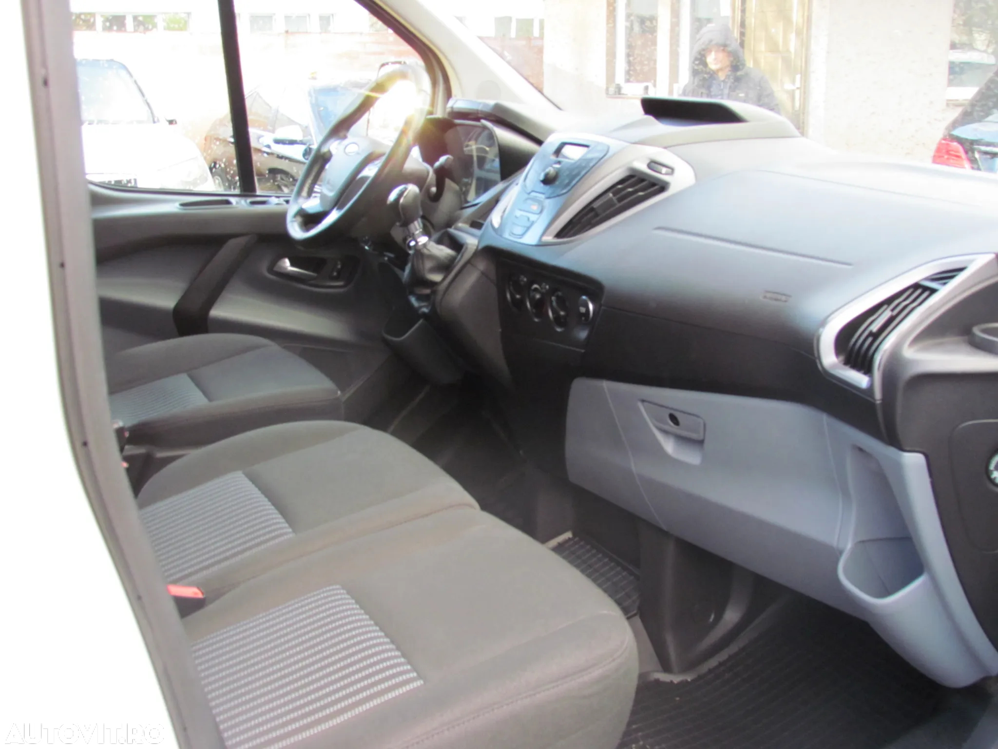 Ford Transit Custom Kombi 310 2.0 TDCI LWB L2H1 Base - 6