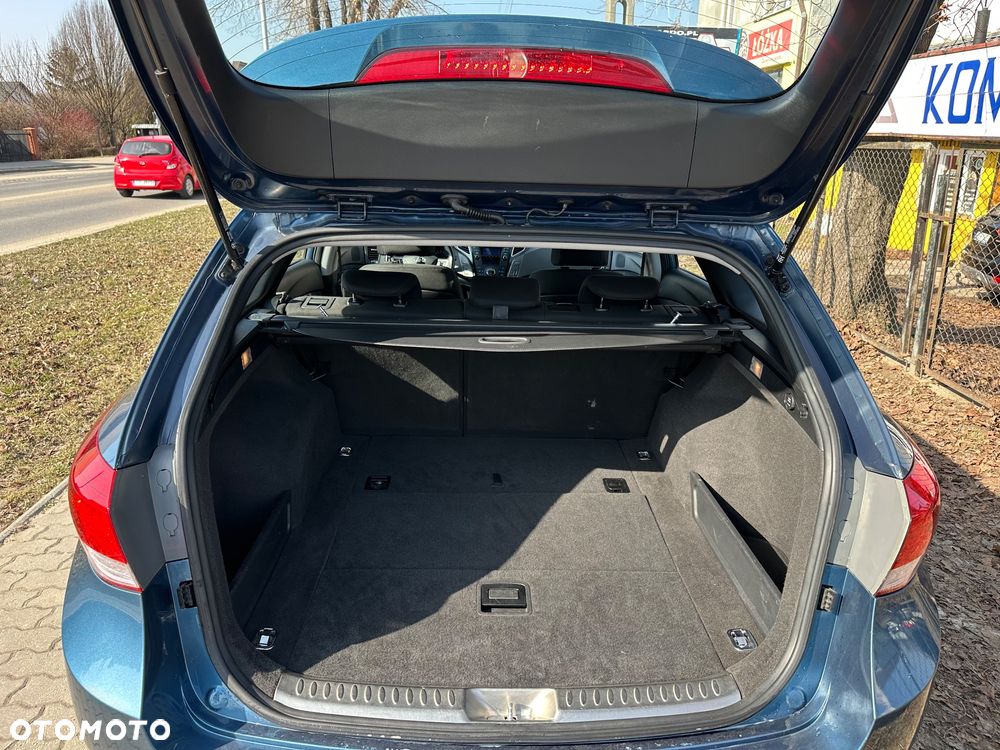 Hyundai i40 i40cw 1.7 CRDi Fifa World Cup Edition - 22