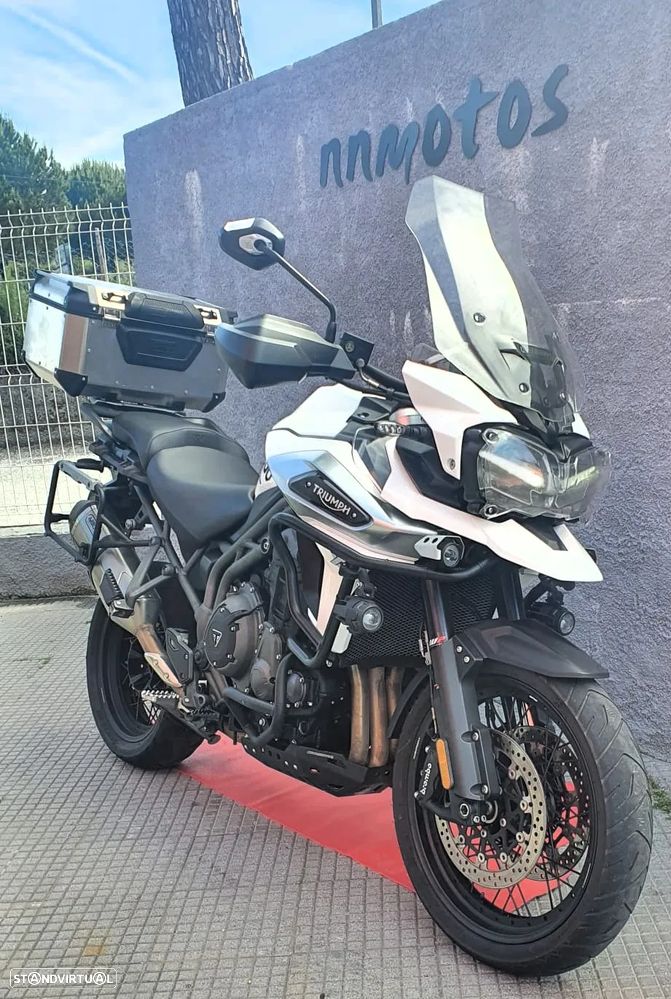 Triumph Tiger - 2