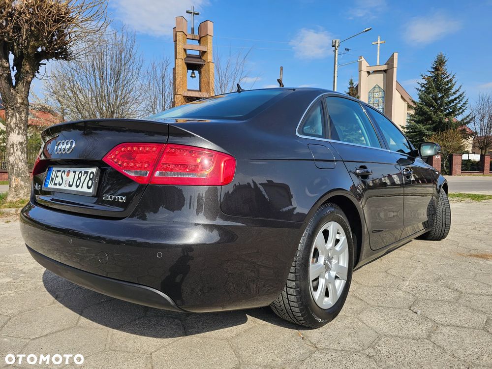 Audi A4 Limousine 2.0 TDI DPF S line Sportpaket (plus) - 35