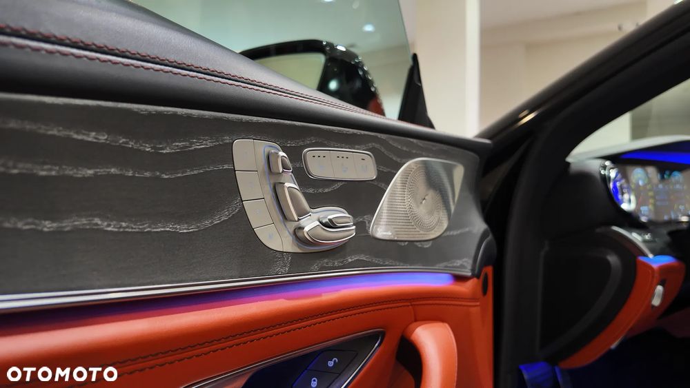 Mercedes-Benz AMG GT 63 4Matic+ Coupe Speedshift MCT 9G - 30