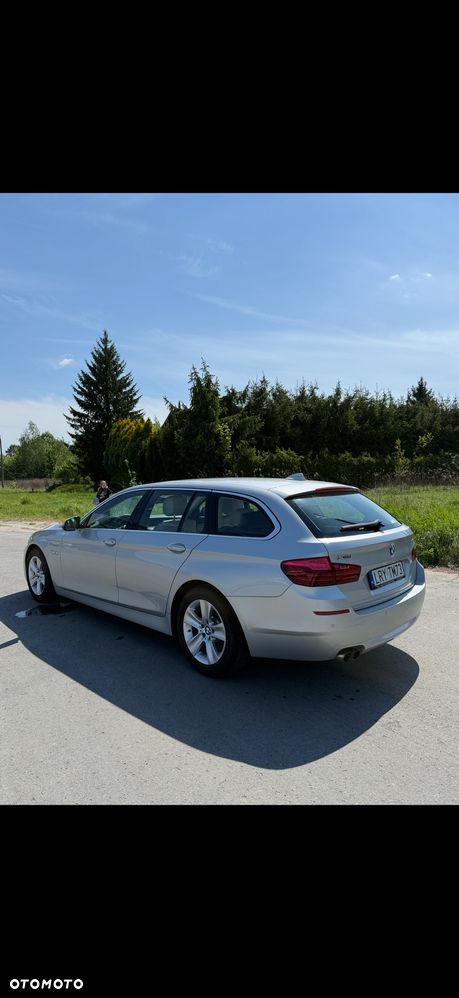 BMW Seria 5 528i xDrive Sport-Aut Luxury Line - 5