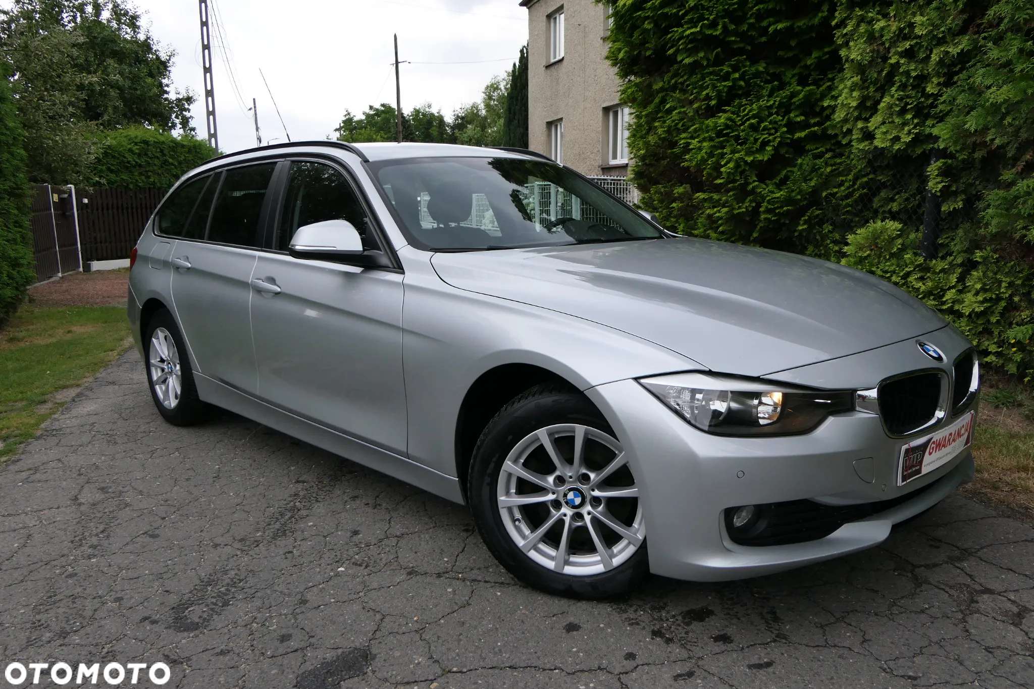 BMW Seria 3 320d Touring xDrive Sport-Aut - 11