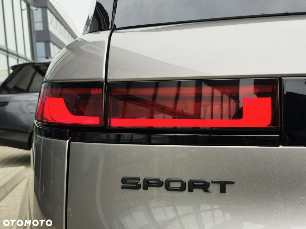Land Rover Range Rover Sport - 15