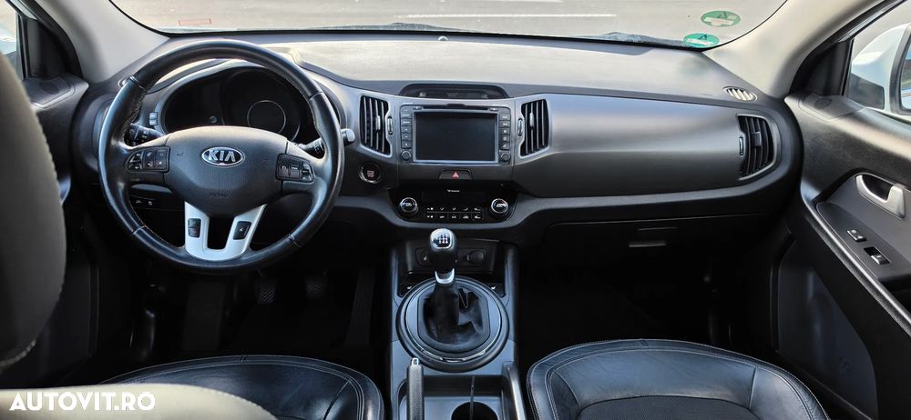 Kia Sportage 2,0 CRDI AWD Vision - 16