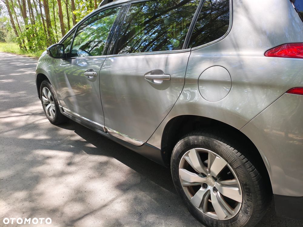 Peugeot 2008 1.6 BlueHDi Style - 5