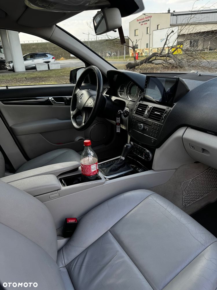 Mercedes-Benz Klasa C 200 CDI DPF Automatik - 11