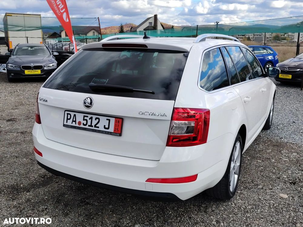 Skoda Octavia Combi 2.0 TDI Tour - 6