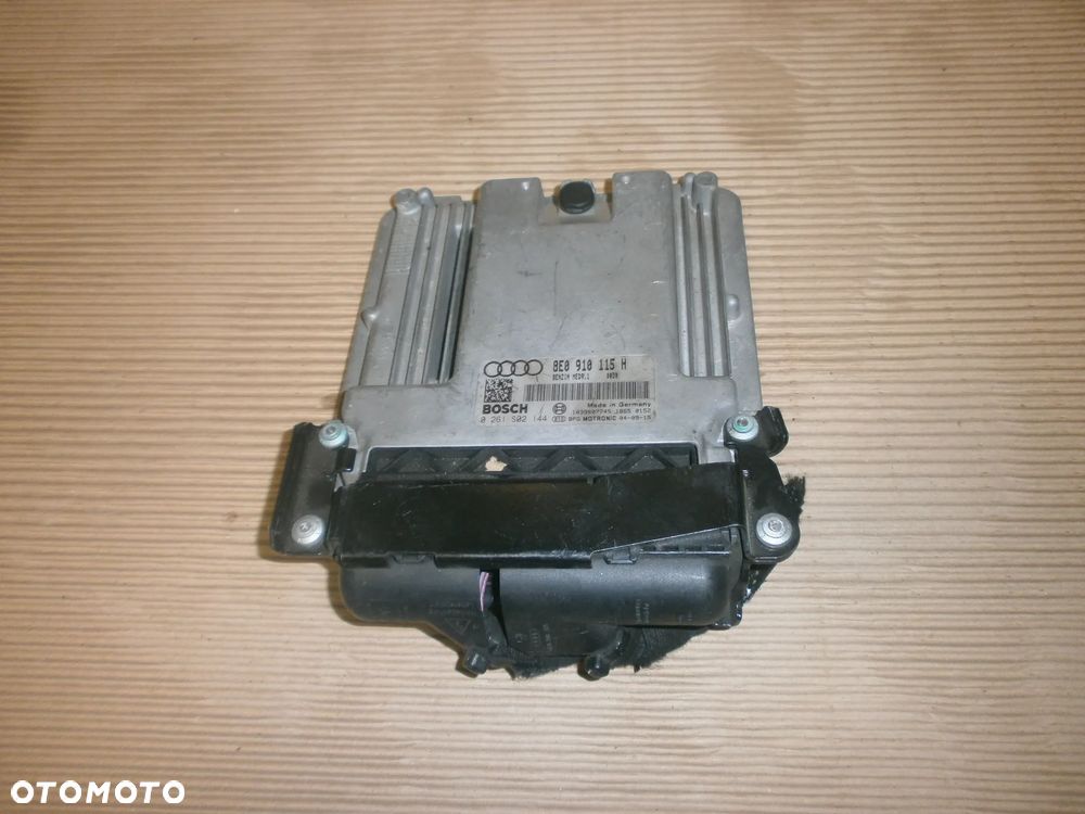 STEROWNIK SILNIKA 8E0910115H 2.0TFSI AUDI VW - 1