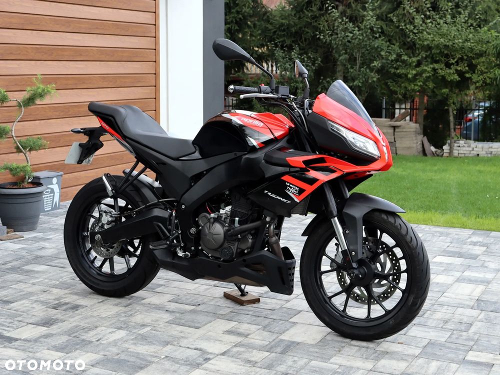 Aprilia Tuono - 2