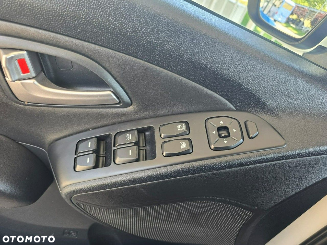 Hyundai ix35 - 34