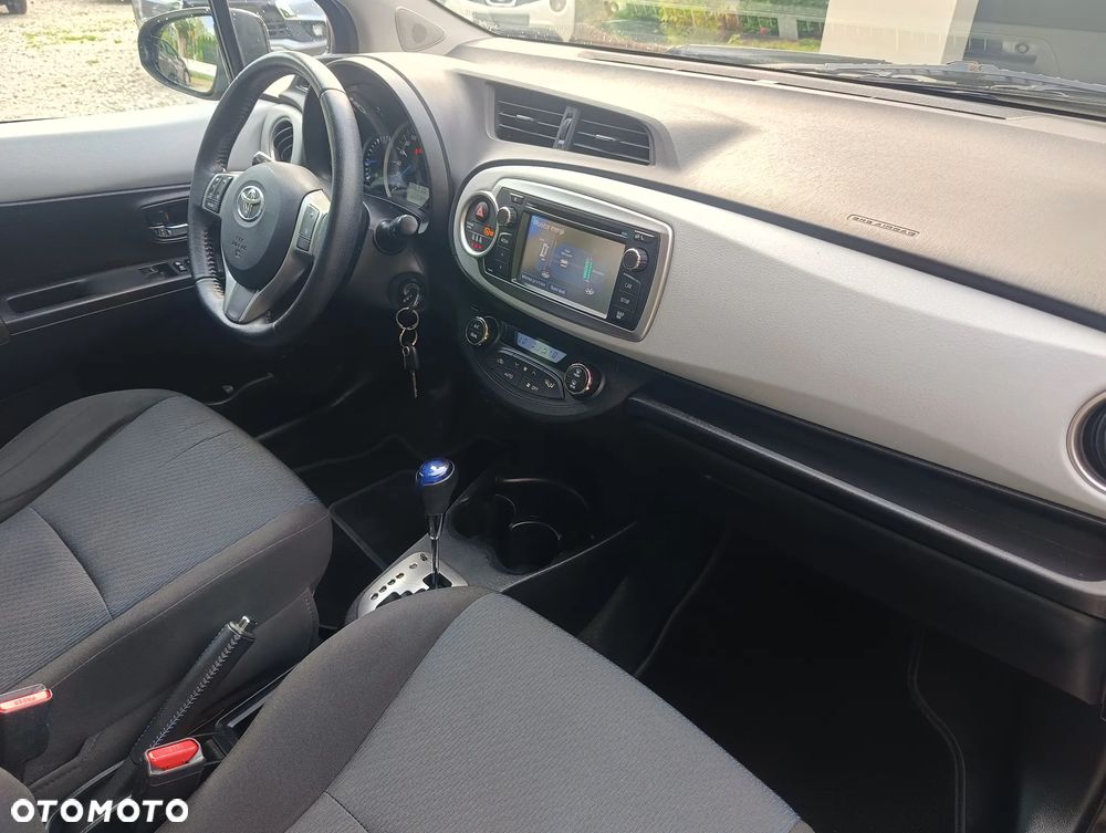 Toyota Yaris Hybrid 1.5 VVT-i Comfort - 14