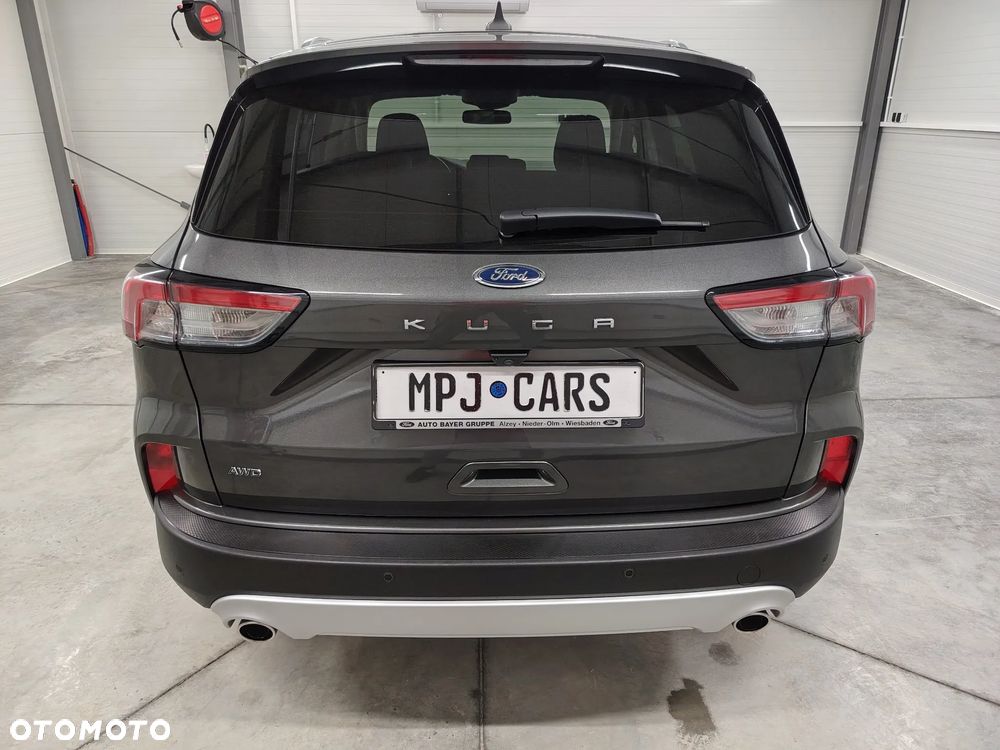 Ford Kuga - 11