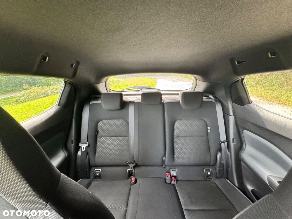 Nissan Juke 1.0 DIG-T N-Connecta DCT - 4