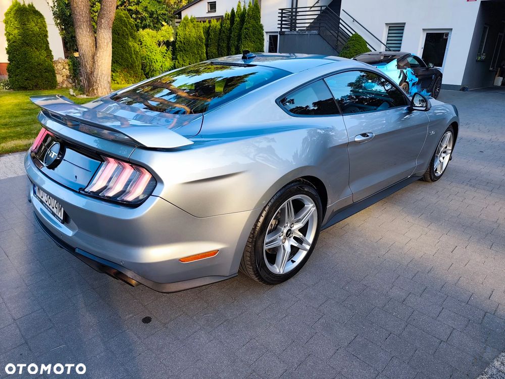 Ford Mustang - 11