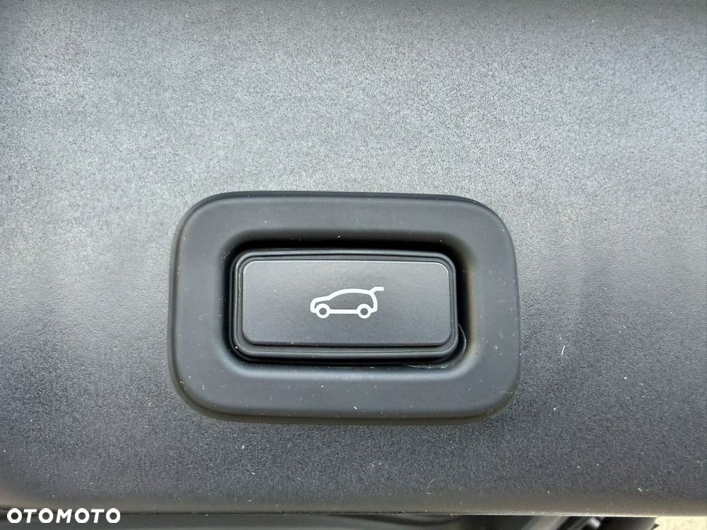 Land Rover Range Rover Evoque 2.0 P200 mHEV S - 19