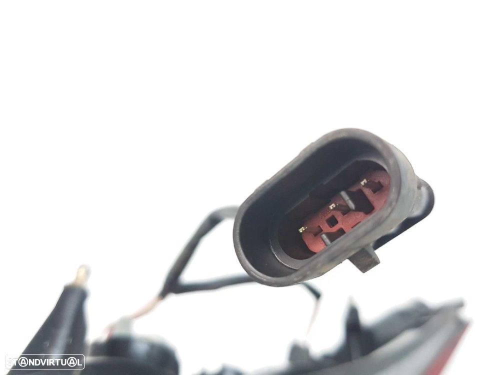 FAROLIM TRASEIRO DIREITO TATA INDIGO MARINA B/TML02 - 3