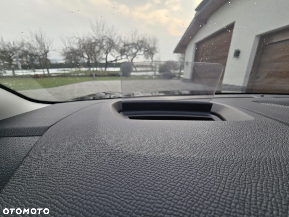 Citroën C4 EV136 50kWh Feel Pack - 12