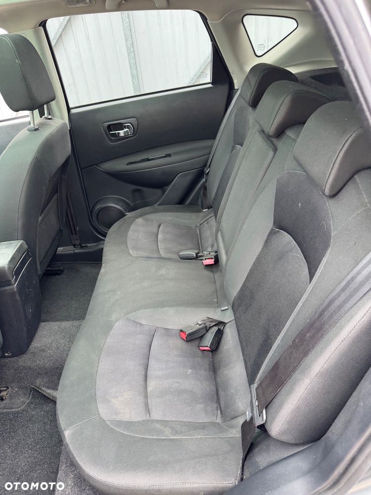 Nissan Qashqai - 14