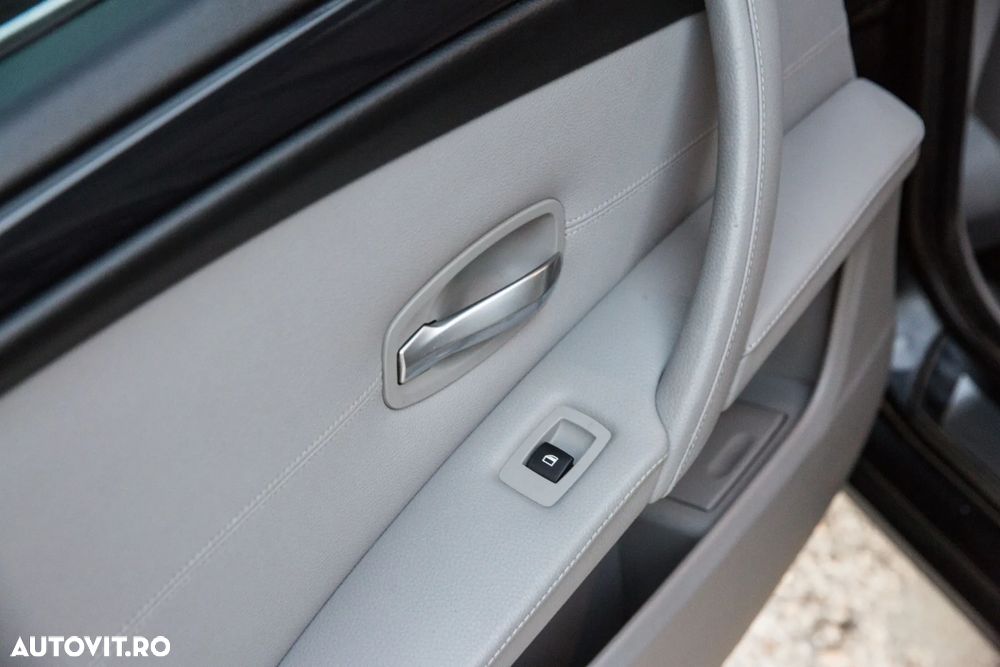 BMW Seria 5 - 34