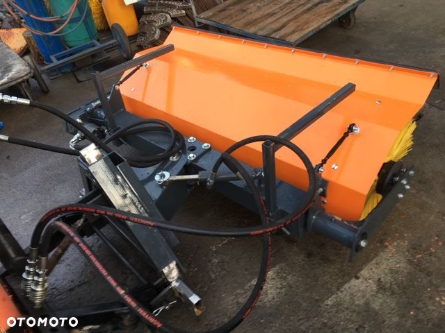 Zamiatarka odśnieżarka szczotka hydrauliczna GMR Stensballe Kubota Iseki - 21