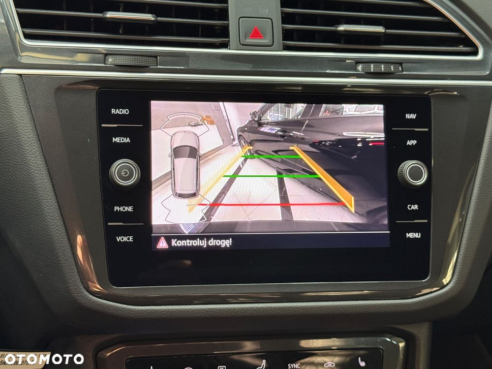 Volkswagen Tiguan 2.0 TDI SCR Move - 22