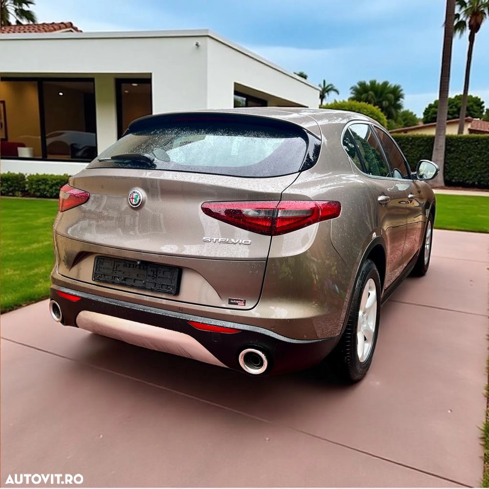 Alfa Romeo Stelvio 2.2 Diesel 16V AT8 Super - 4