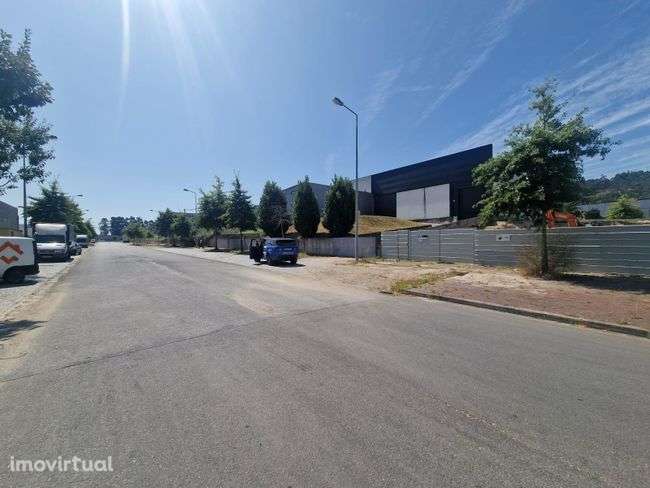 Fantástico terreno no parque industrial de Geme! - Grande imagem: 2/10