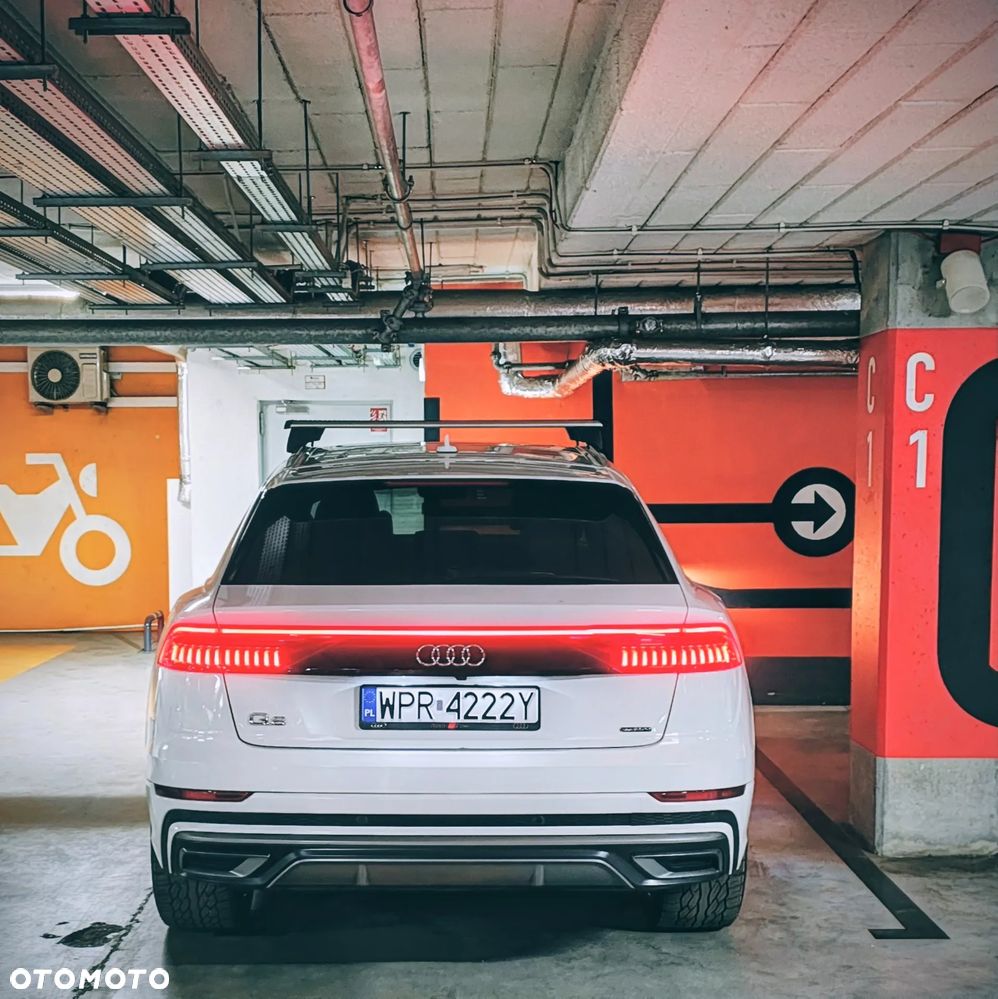 Audi Q8 55 TFSI mHEV Quattro Tiptronic - 1