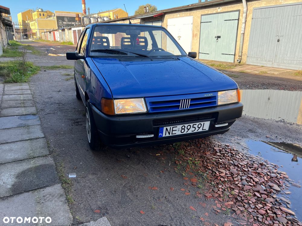 Fiat Uno 899 - 2