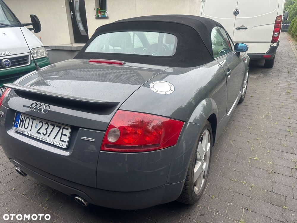 Audi TT Roadster - 5