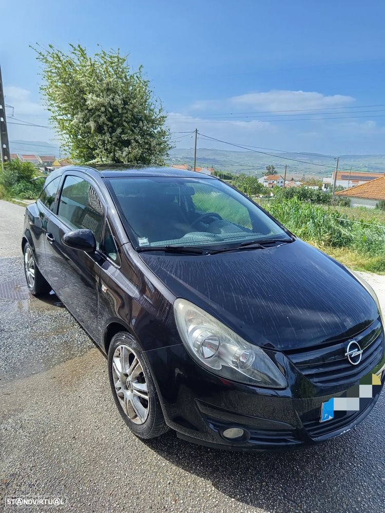 Opel Corsa 1.2 - 1