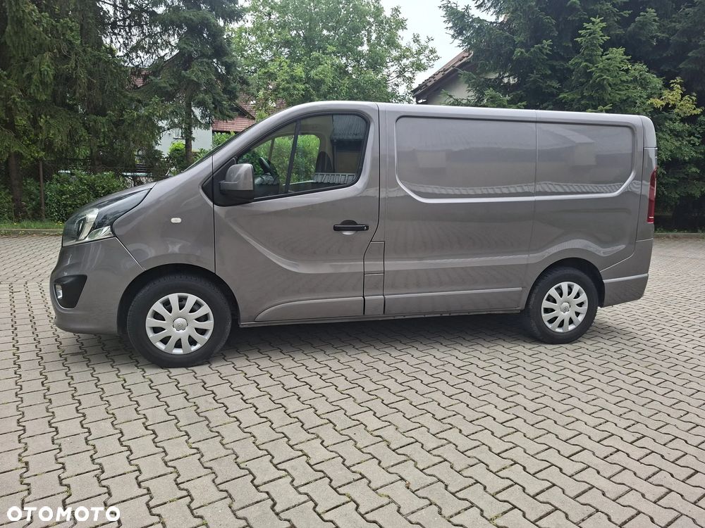 Opel Vivaro - 4