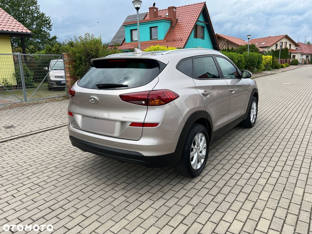 Hyundai Tucson 1.6 GDI BlueDrive Comfort 2WD - 12