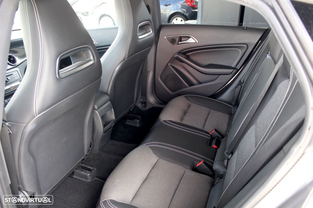 Mercedes-Benz CLA 180 d BlueEFFICIENCY Edition - 8