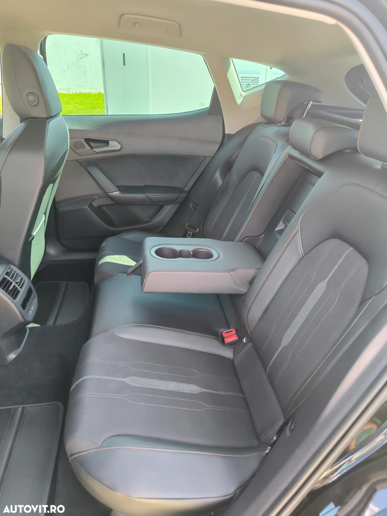 Cupra Formentor VZ 1.4 e-Hybrid DSG Priority - 8