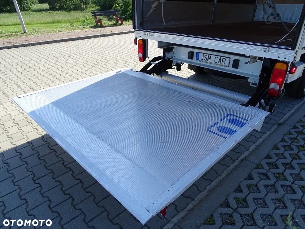 Peugeot Boxer 3.0 180 Km Ducato Plandeka 8 EuroPalet + WINDA BAR JAK NOWY!! Polski Salon 1 Wł.!! - 22