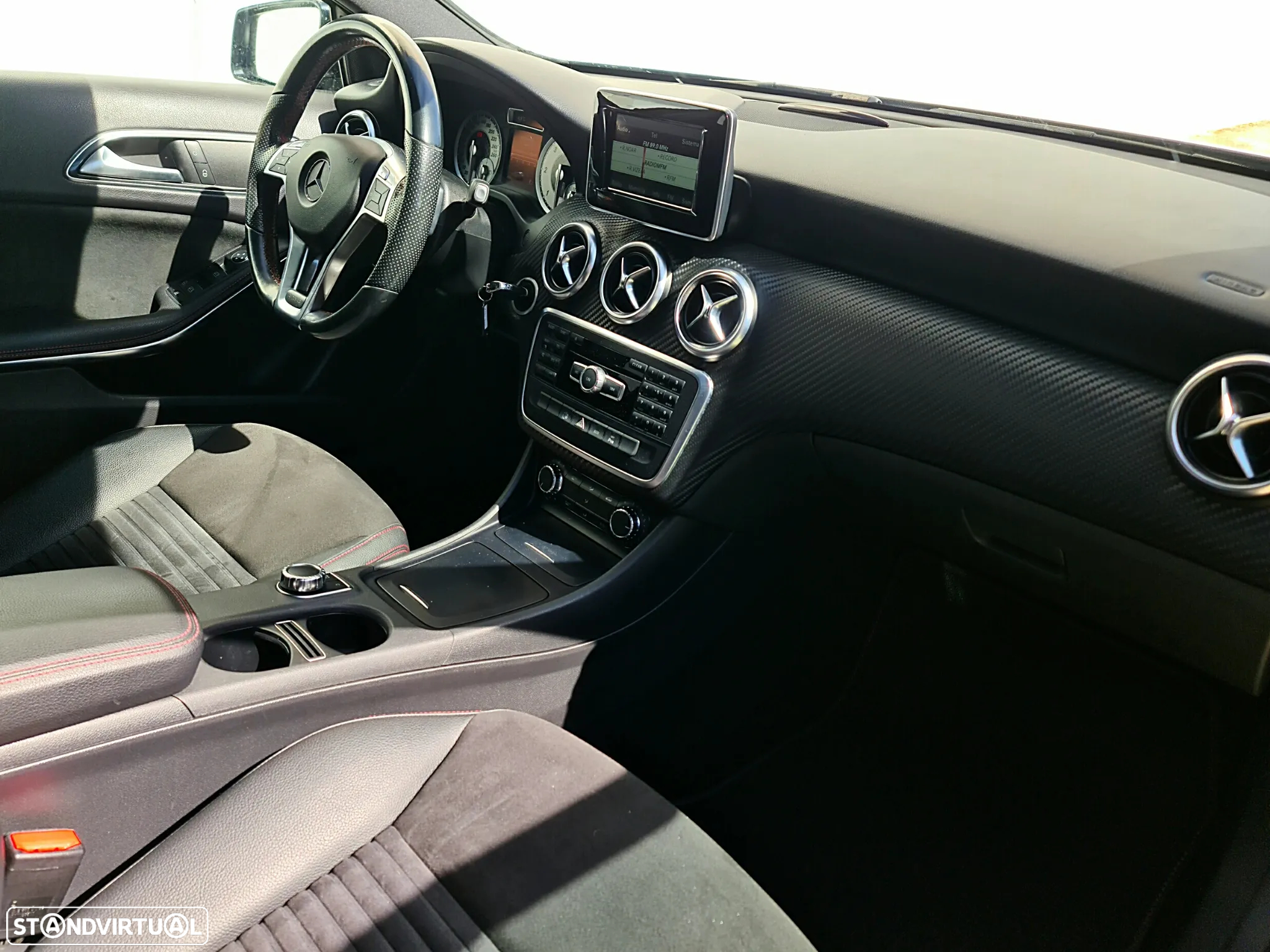 Mercedes-Benz A 180 d 7G-DCT AMG Line - 11