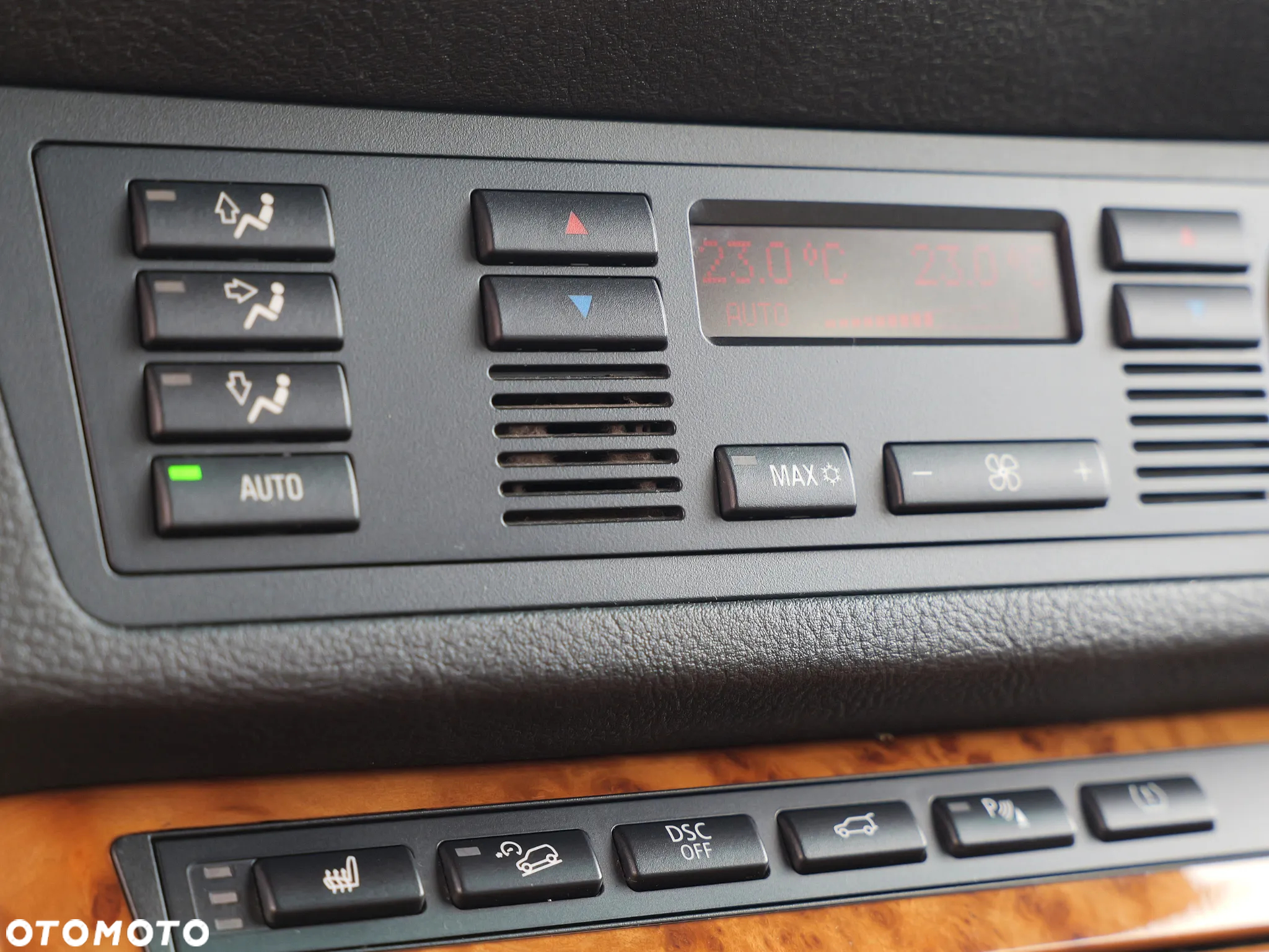BMW X5 4.4i - 21
