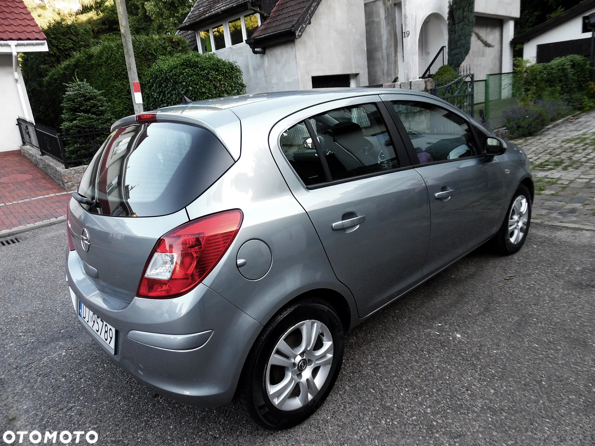 Opel Corsa - 5
