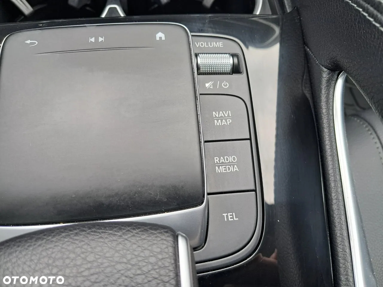 Mercedes-Benz GLE 300 d 4-Matic - 33