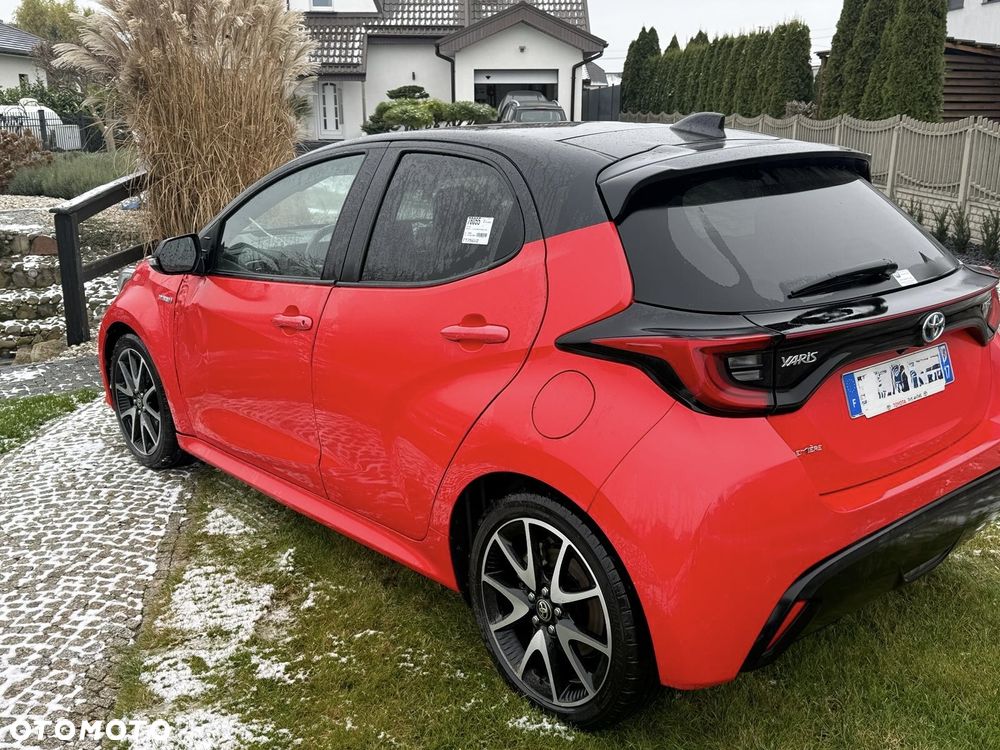 Toyota Yaris Hybrid 1.5 Premiere Edition - 5