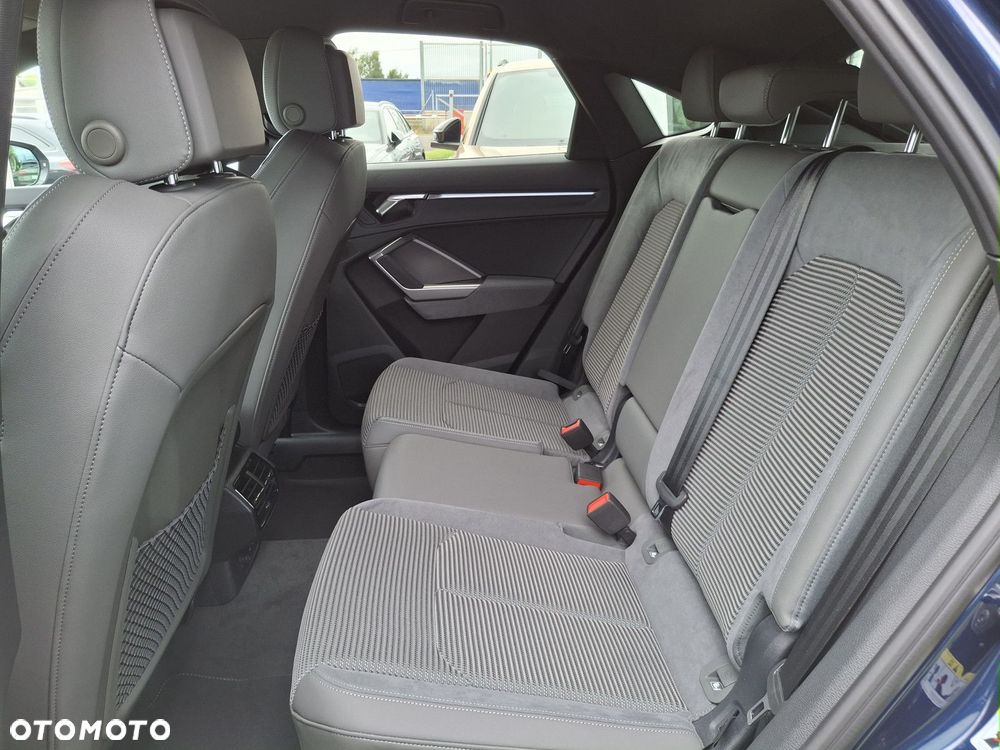 Audi Q3 Sportback - 19