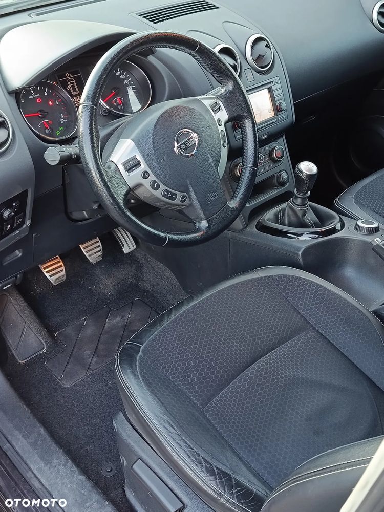 Nissan Qashqai 1.6 dCi 4 x 4 DPF Start/Stop 360 - 8