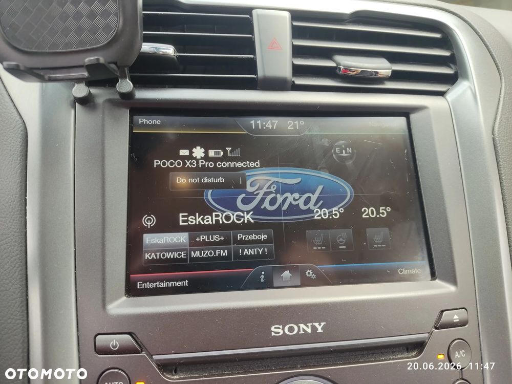 Ford Mondeo - 27