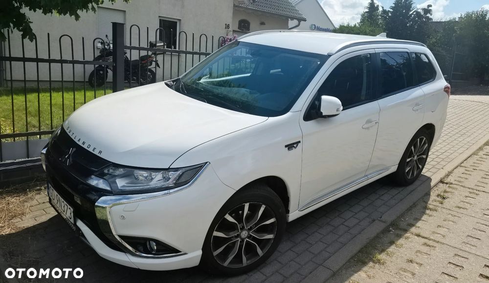 Mitsubishi Outlander Intense + - 3