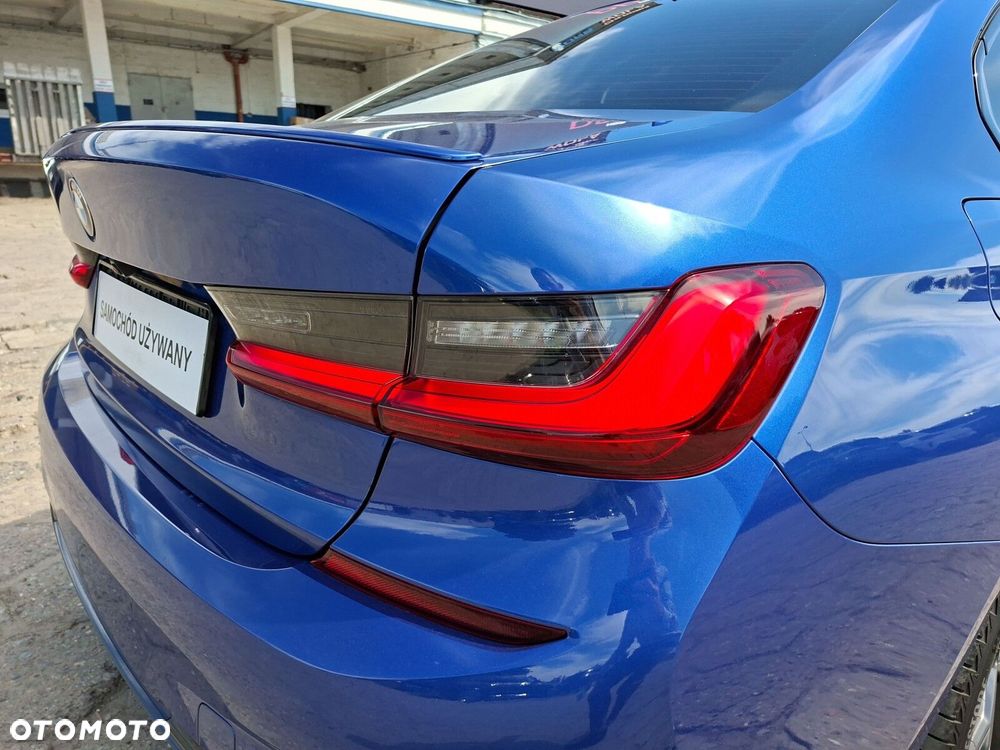 BMW Seria 3 M340i xDrive mHEV sport - 19