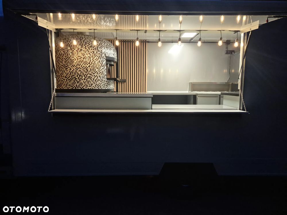 Iveco Food truck Specjalny Sklep Bar Pizza - 11